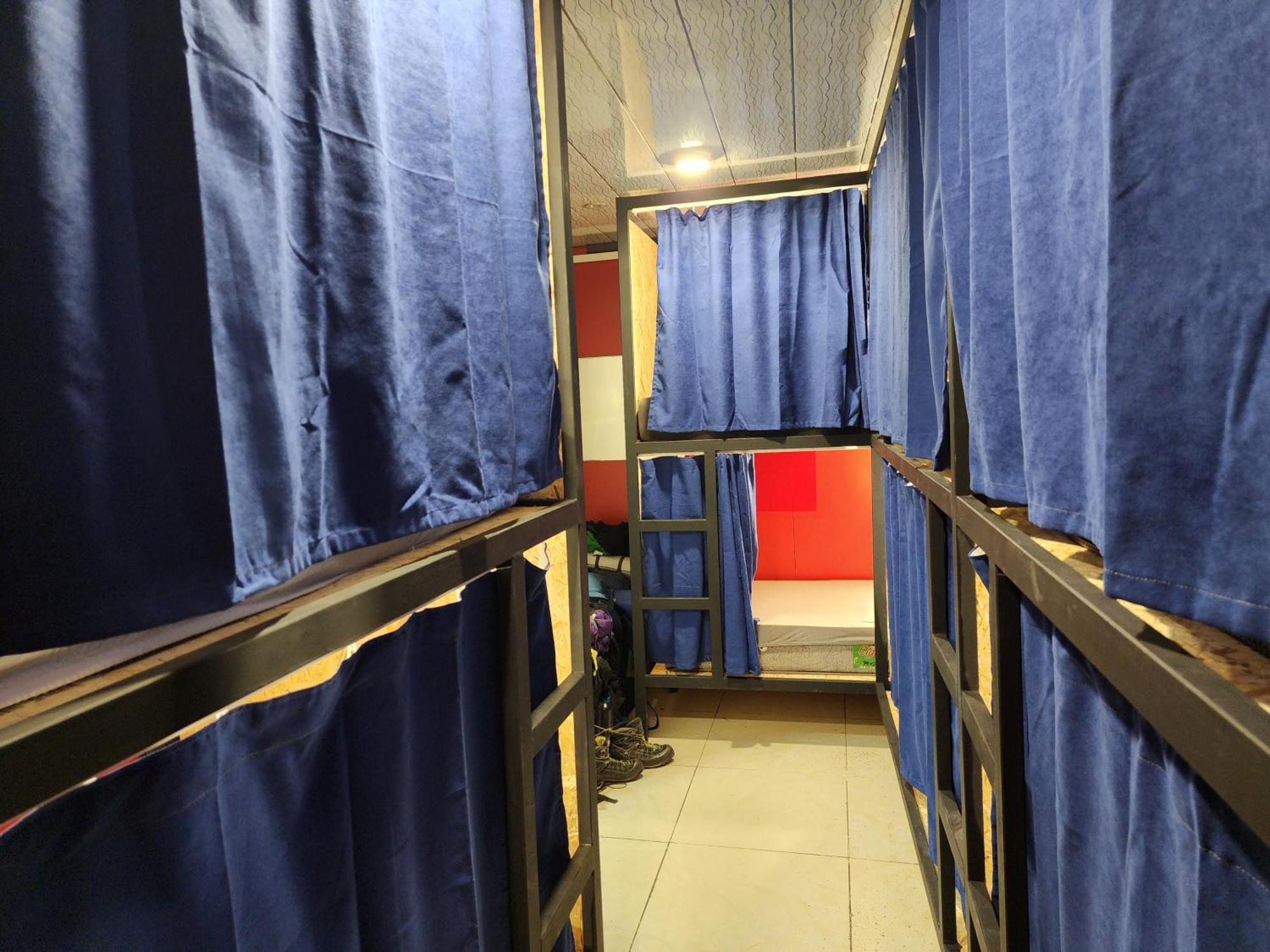 טביליסי Gallary Hostel מראה חיצוני תמונה